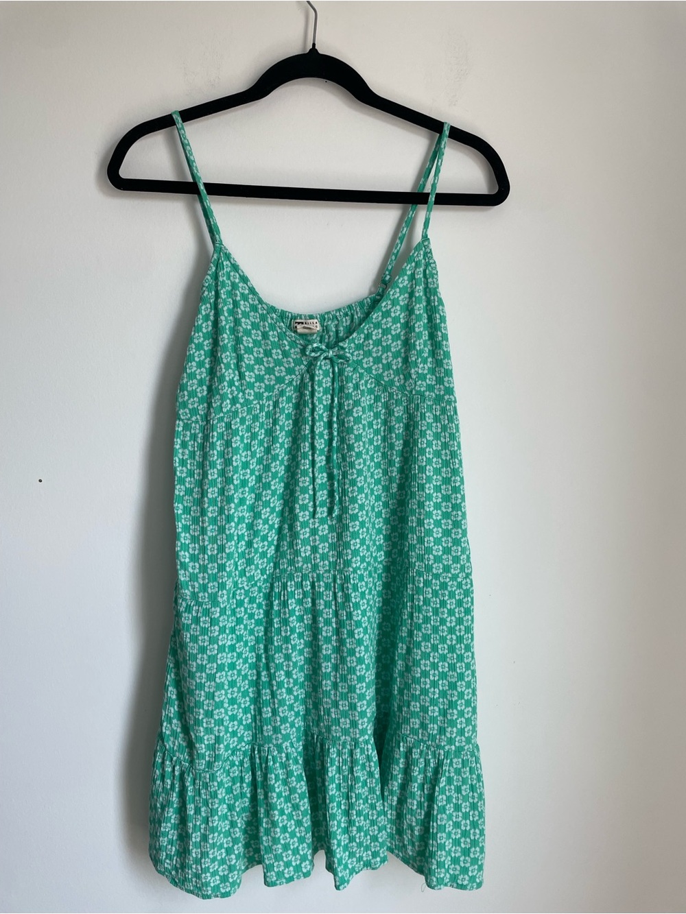Billabong Green/White Floral V-Neck Adjustable Strap Ruffle Mini Dress Size S